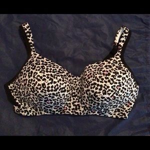 Cacique wire free bra 42D
